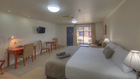 INVERELL RSM CLUB MOTEL - Accommodation Batemans Bay 1