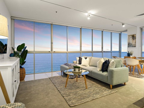 Air On Broadbeach - Accommodation Batemans Bay 1