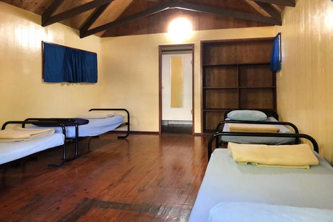 Airlie Beach Magnums - Accommodation Batemans Bay 2