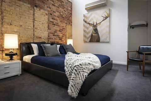 Albert Guest House And Mills Spa Suites - Accommodation Batemans Bay 3