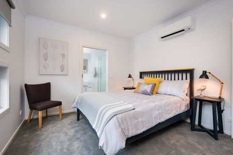 Albury Yalandra Apartment 5 - Accommodation Batemans Bay 3