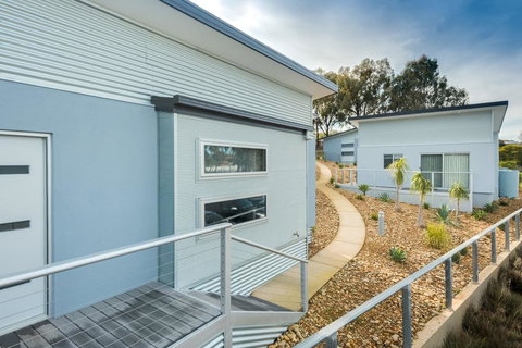 Albury Yalandra Apartment 5 - Accommodation Batemans Bay 0