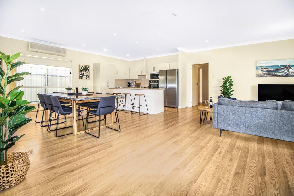 Aldinga SA Accommodation Batemans Bay