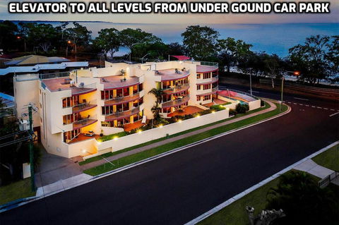 Alexander Beachfront Apartments - Accommodation Batemans Bay 0