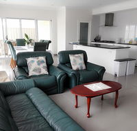 Alkimos Beach Retreat - Accommodation Batemans Bay