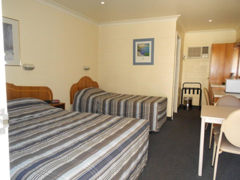 All Seasons Motor Lodge - Accommodation Batemans Bay 2