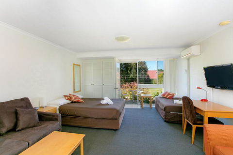 Alloggio Bathurst (previously Bathurst Apartments) - Accommodation Batemans Bay 2