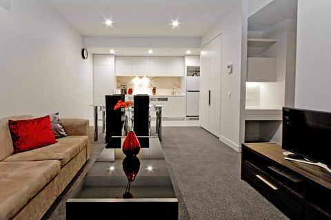 Along Melbourne's Magic Boulevard - Accommodation Batemans Bay 2