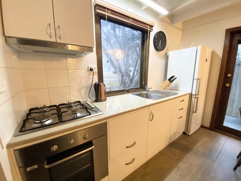Alpine Retreat - Accommodation Batemans Bay 3