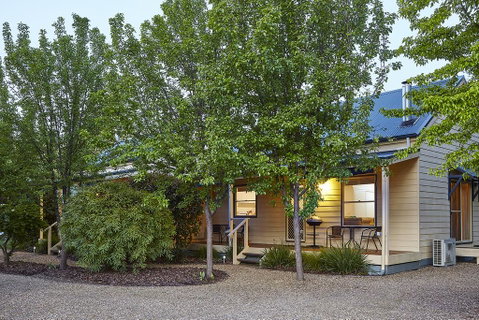 Alpine Valley Cottages - Accommodation Batemans Bay 3