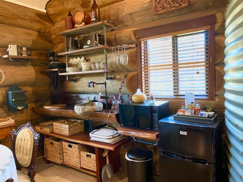 Amarina Farm Stay And Gardens - Accommodation Batemans Bay 3