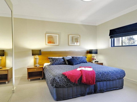 Anchorage @Harbourside - Magnificent Views - Accommodation Batemans Bay 1