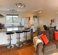 Angasi Apartment on Highcrest - Accommodation Batemans Bay
