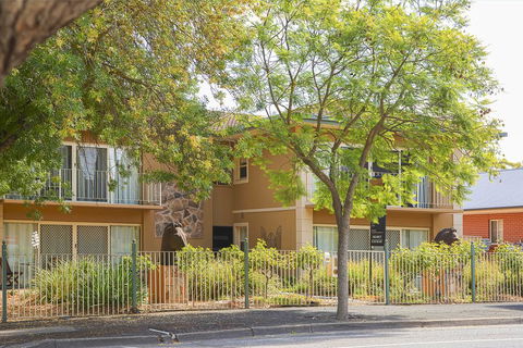 Angaston Mews - Accommodation Batemans Bay 0