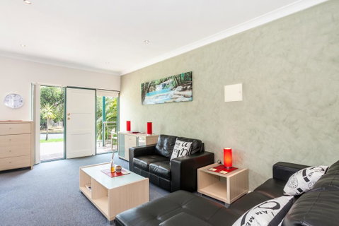 Anglesea River Apartments - 2 Bed Unit 2/4 - Accommodation Batemans Bay 1