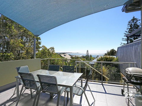 Angourie Blue 1 - Great Ocean Views - Surfing Beaches - Accommodation Batemans Bay 0