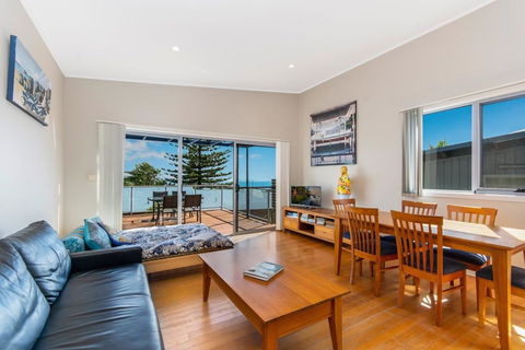 Angourie Blue Unit 2 - Accommodation Batemans Bay 3