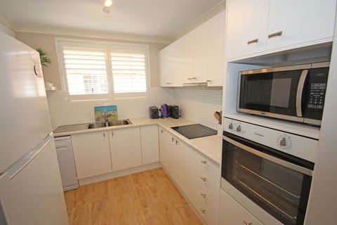 Annie's Apartment - Accommodation Batemans Bay 0