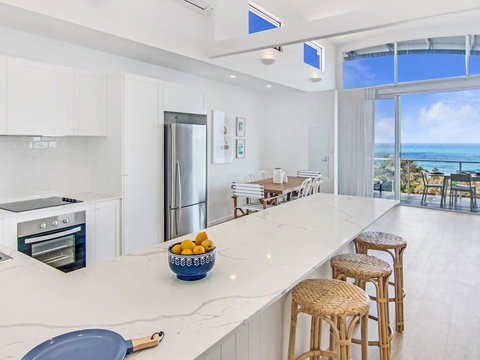 Aqua Promenade Beachfront Holiday Apartments - Accommodation Batemans Bay 1