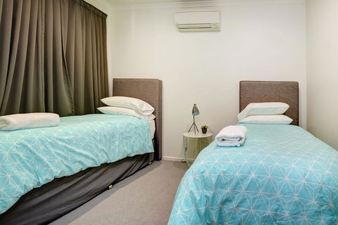 Aqualuna Beach Resort - Unit 25 - Accommodation Batemans Bay 2