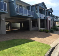 Aquarius Apartments Mollymook - Accommodation Batemans Bay