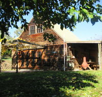 Ariane - Accommodation Batemans Bay