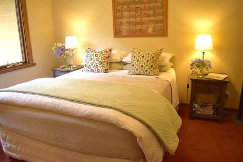 Arnold House - Accommodation Batemans Bay 3