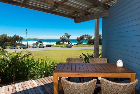 ArtHOUSE Beachfront Accommodation - Accommodation Batemans Bay 0