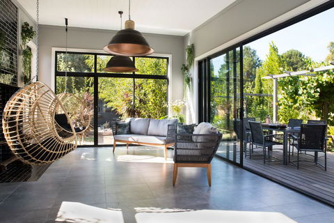 Arya - Accommodation Batemans Bay 2