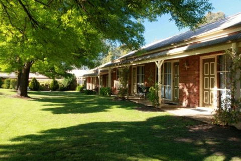 Mansfield Valley Motor Inn - Accommodation Batemans Bay 0