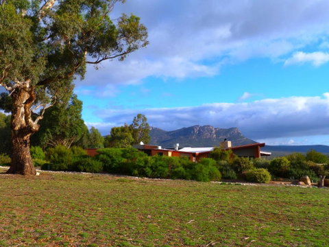 Meringa Springs - Accommodation Batemans Bay 0