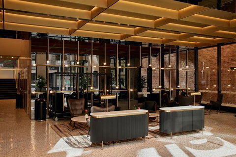 Meriton Suites Melbourne - Accommodation Batemans Bay 3