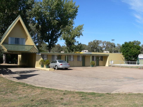 Millers Cottage Motel - Accommodation Batemans Bay 2