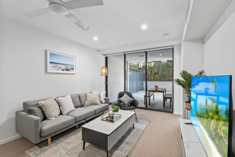 Modern 2B2B Suit Only 10mins To Airport N Southbank - Accommodation Batemans Bay 1