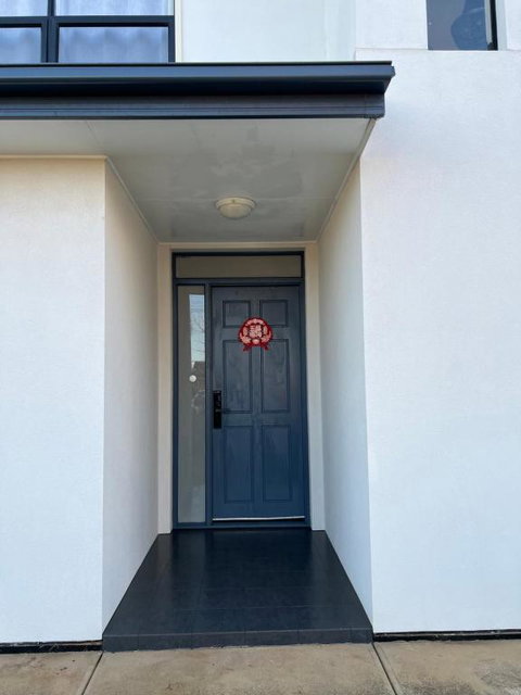 Modern House Between Airport And Sea - Accommodation Batemans Bay 2