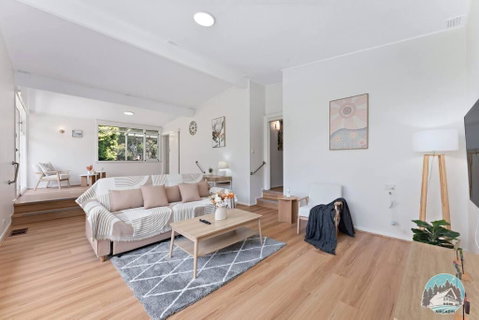Modern House With Spacious Backyard In Telopea - Accommodation Batemans Bay 1