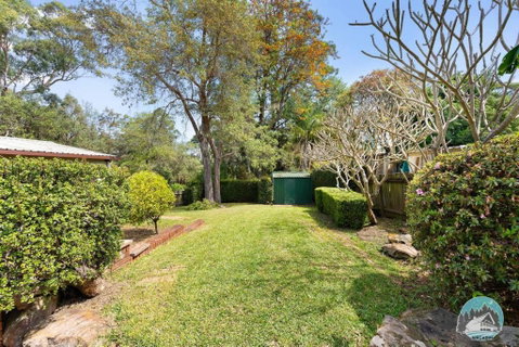 Modern House With Spacious Backyard In Telopea - Accommodation Batemans Bay 3