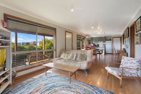 Monaro Cottage - Accommodation Batemans Bay 3