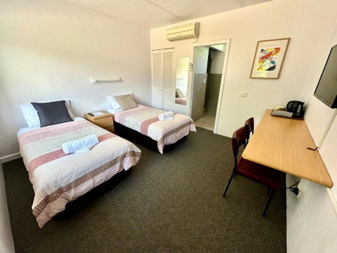 Mount Beauty Motor Inn - Accommodation Batemans Bay 3