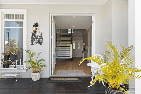 NEW HAVEN - Garden View Balcony - Accommodation Batemans Bay 2