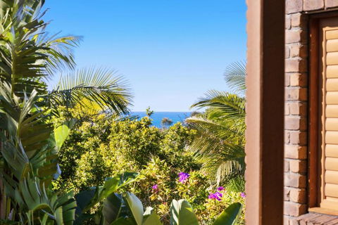 NEW Luxury Angourie Villa! Dream Location, WiFi ++ - Accommodation Batemans Bay 3