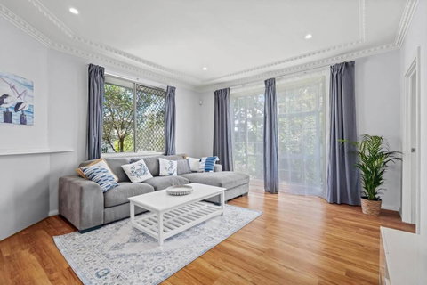 NEW Sailors Cove Pet Friendly - Accommodation Batemans Bay 0