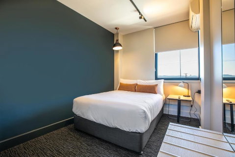 Nightcap At Chardons Corner Hotel - Accommodation Batemans Bay 3