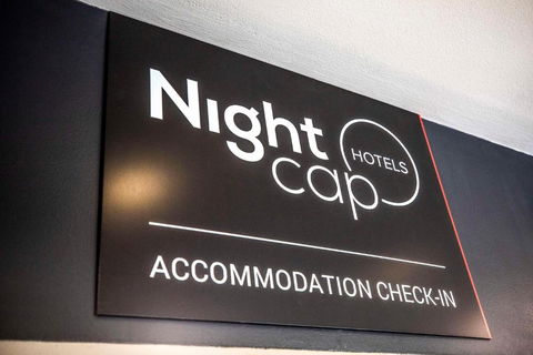 Nightcap At High Flyer Hotel - Accommodation Batemans Bay 3