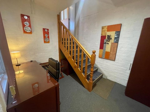 Oakleigh House - Accommodation Batemans Bay 2