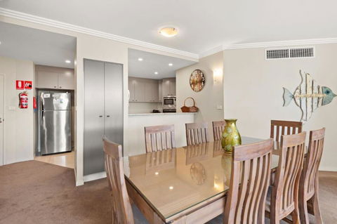 Oasis Unit 3 5 Laman Street - Accommodation Batemans Bay 3