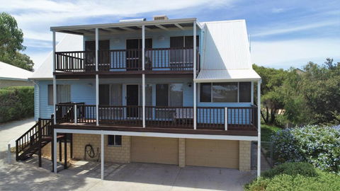 Ocean Vista Large Modern Home With Ocean Views - Accommodation Batemans Bay 1