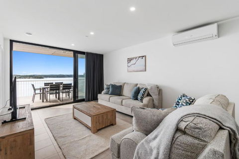 Ohana 411 - Accommodation Batemans Bay 1