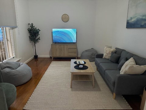 One Bed Apartment - Coogee Beach - Accommodation Batemans Bay 1