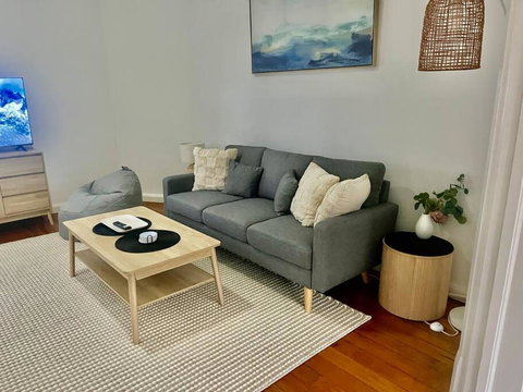One Bed Apartment - Coogee Beach - Accommodation Batemans Bay 2